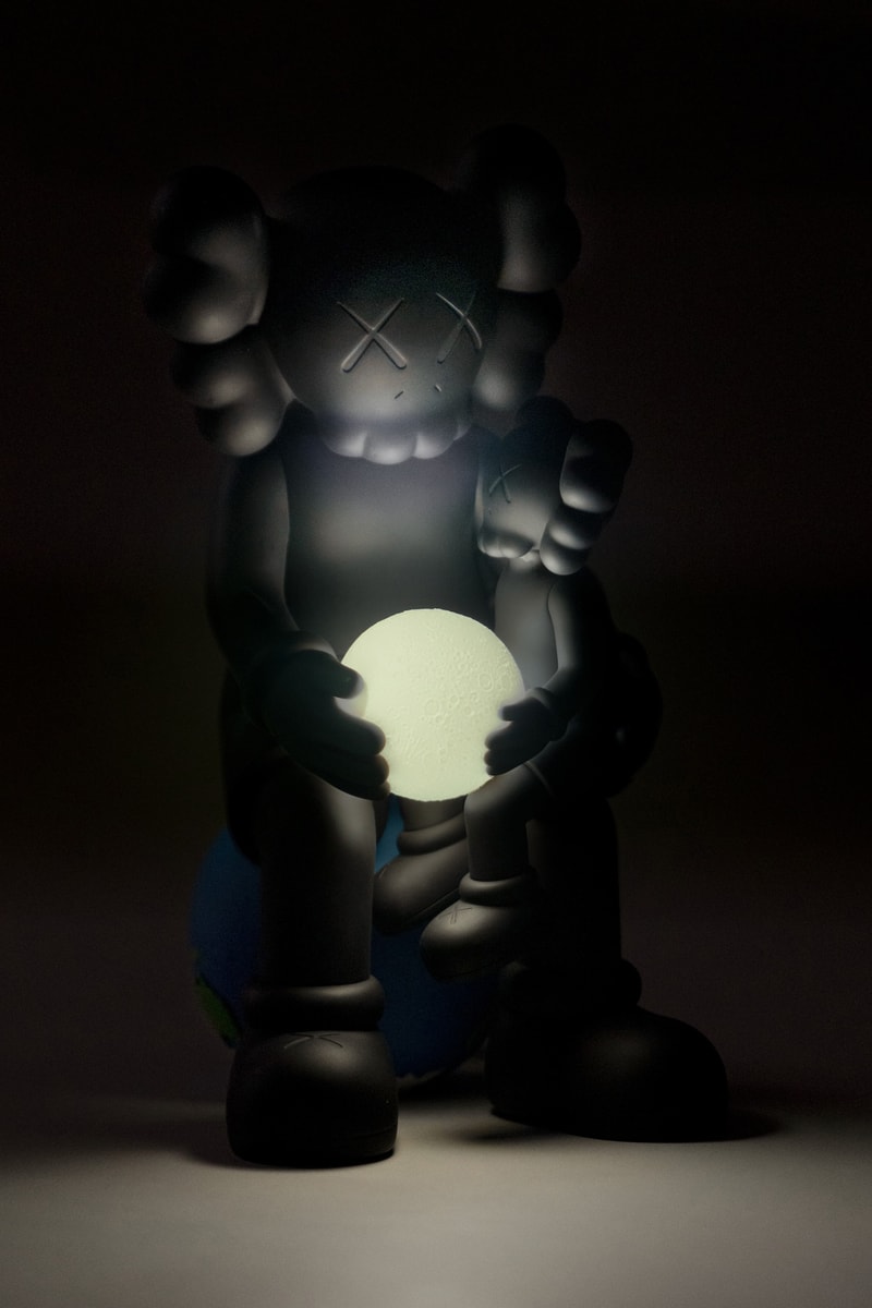 《KAWS:HOLIDAY》泰国站限量系列完整揭晓
