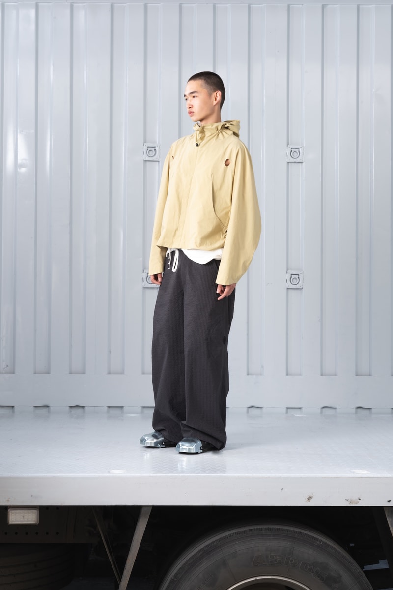 ZR 释出 2025 春夏系列「罗汉速递」