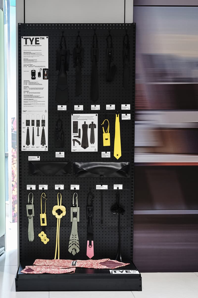 走进 STAFFONLY 限时展览空间「抽象 Office」