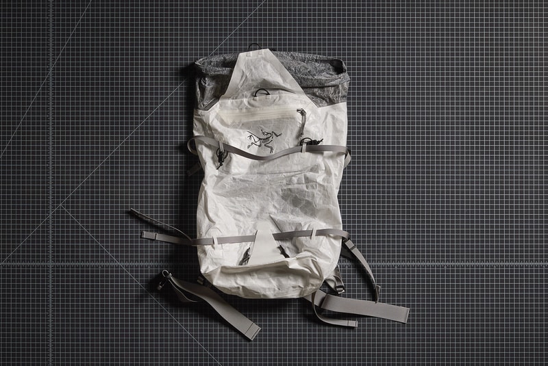 ARC'TERYX 推出攀登背包 ALPHA SL 30 BACKPACK