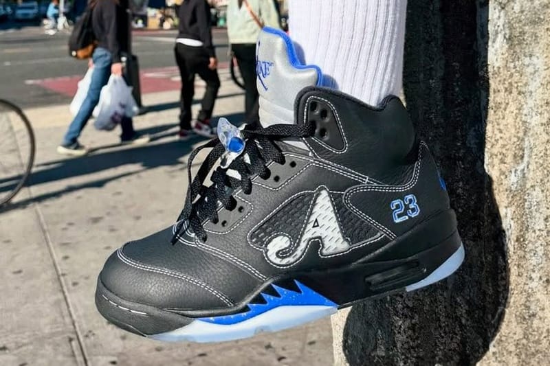 实拍：Awake NY x Air Jordan 5「Racer Blue」正品展示