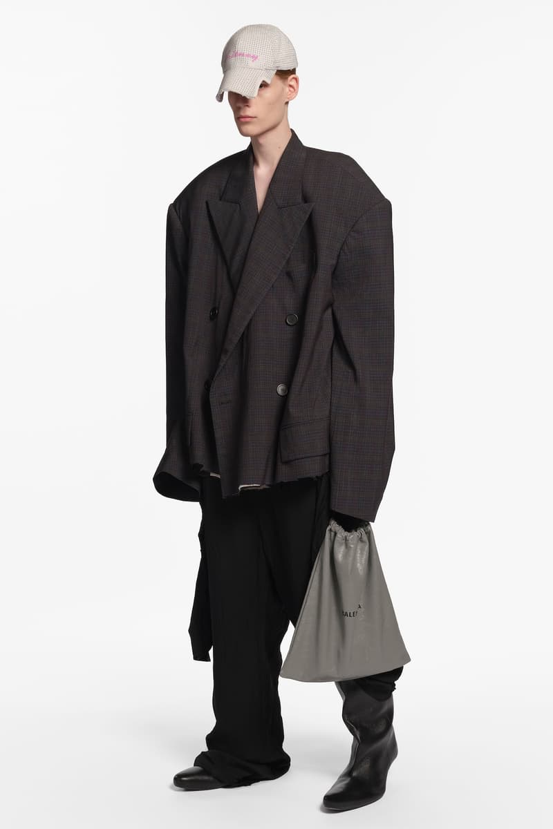 Demna 呈现 Balenciaga 2026 春季系列「Exactitudes」