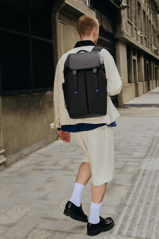 Samsonite 发布全新 UNDERSCORE 系列，为旅行必备单品注入当代表达