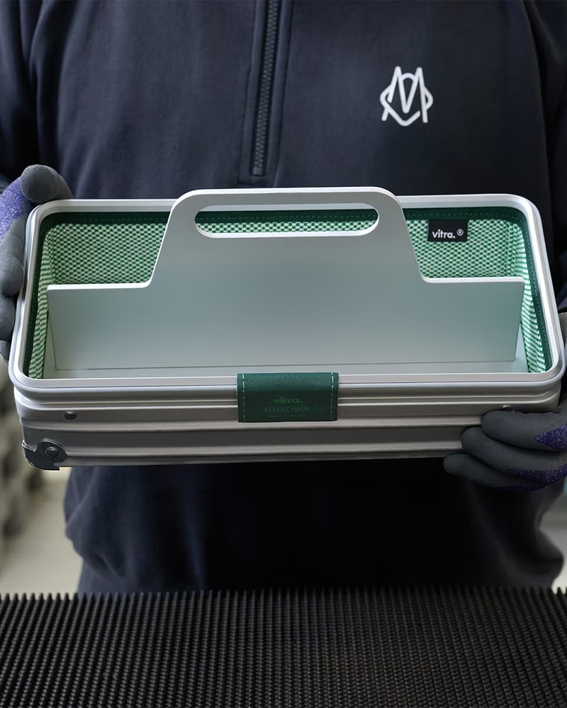 RIMOWA 與瑞士家具品牌 Vitra 推出聯名行動椅