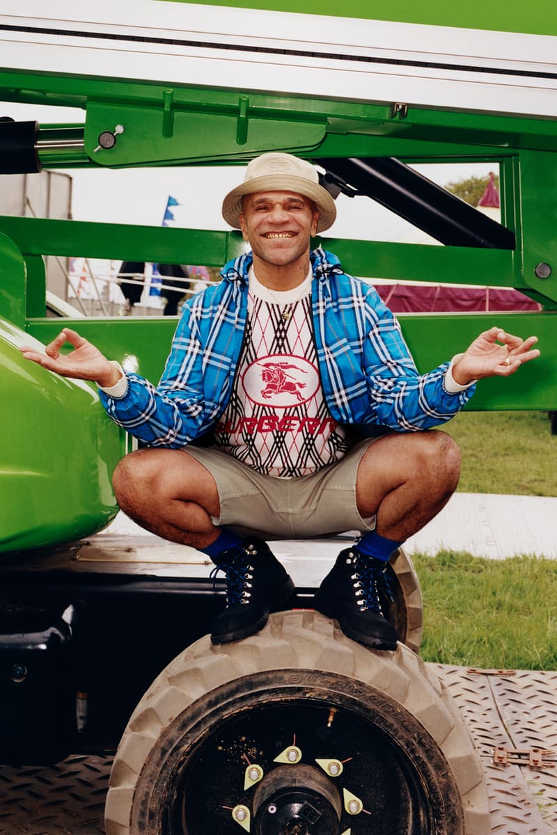 Burberry 发布「Burberry 盛夏乐章」广告大片