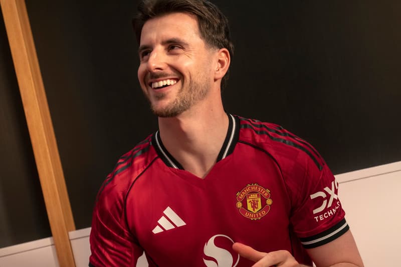 adidas 携手 Manchester United 发布 2025/26 赛季主场球衣