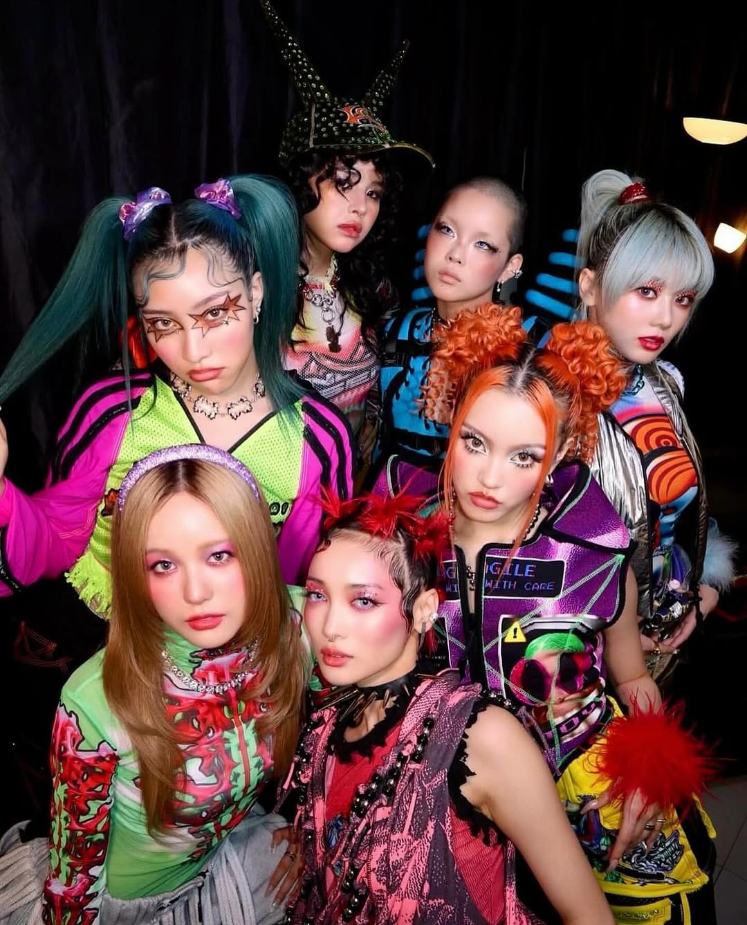 为何 BLACKPINK、NewJeans、XG 频繁上身中国设计师品牌｜HB 观察