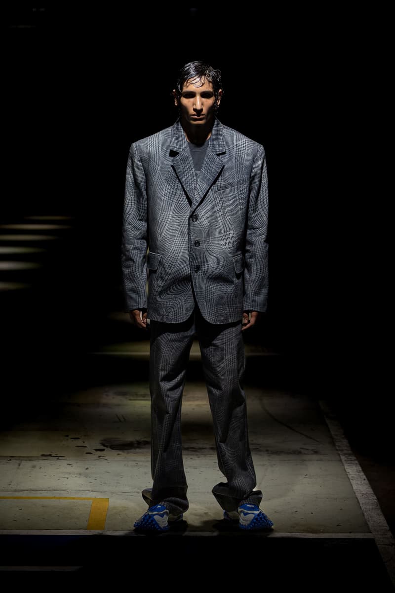 CAMPERLAB 于巴黎男装周发布全新 2026 春夏系列