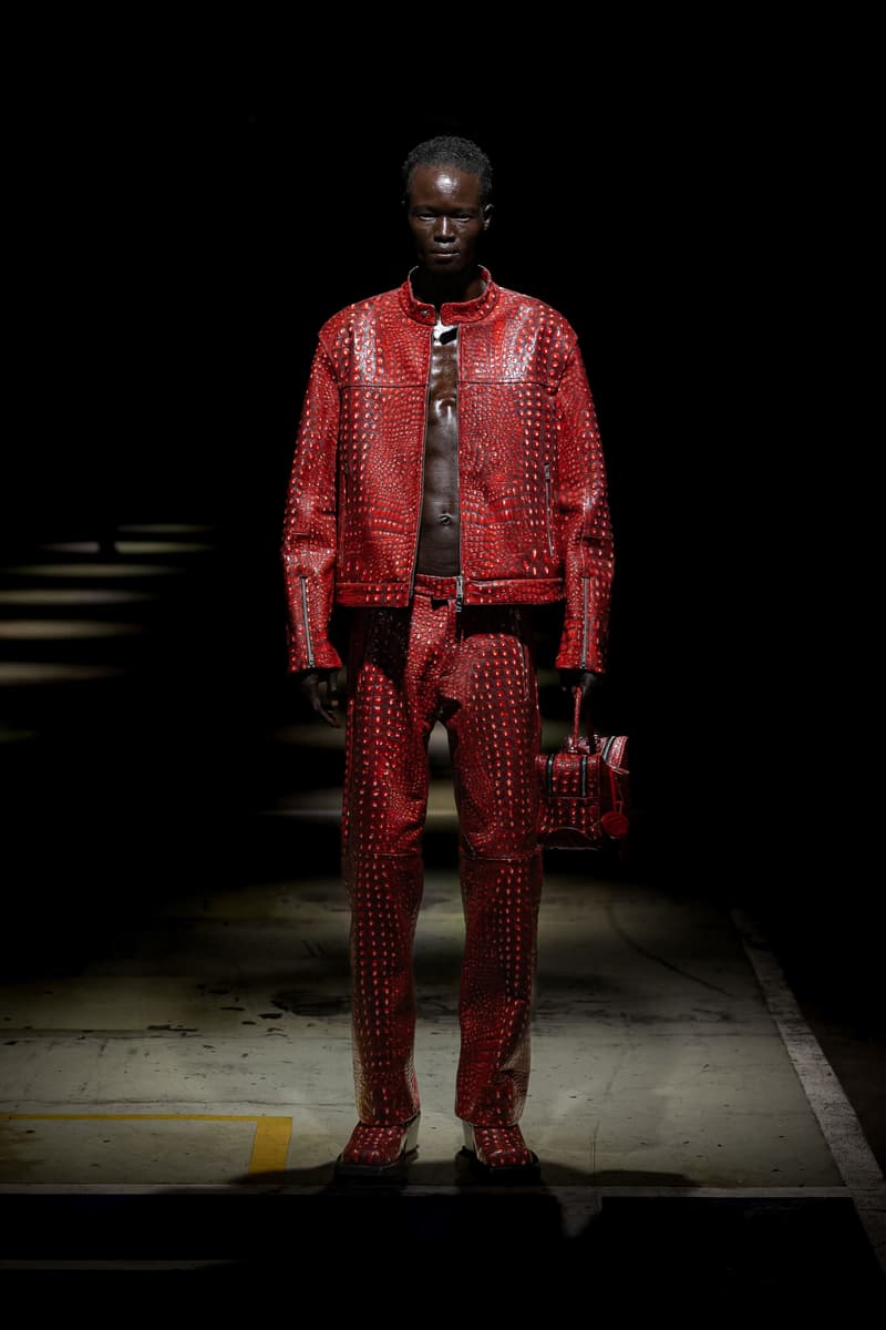 CAMPERLAB 于巴黎男装周发布全新 2026 春夏系列