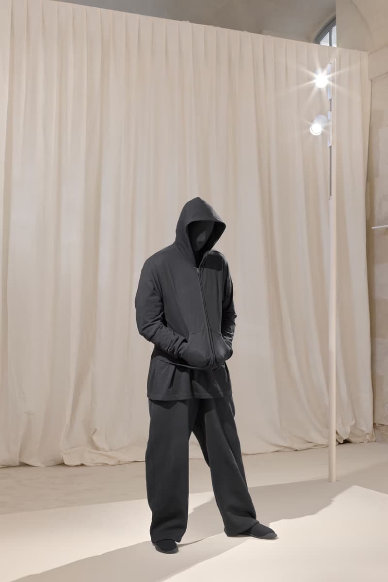 Demna 親自策劃 Balenciaga 十年回顧展