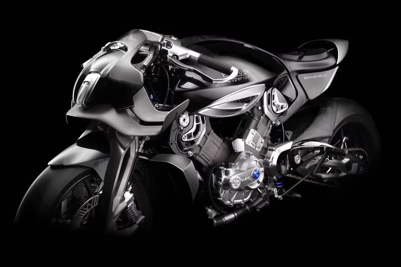 Richard Mille 攜手 Brough Superior 打造全球限定 150 輛 RMB01 競速車型