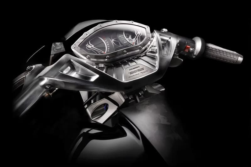 Richard Mille 攜手 Brough Superior 打造全球限定 150 輛 RMB01 競速車型