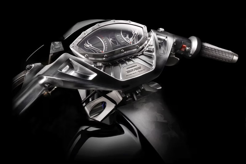 Richard Mille 攜手 Brough Superior 打造全球限定 150 輛 RMB01 競速車型