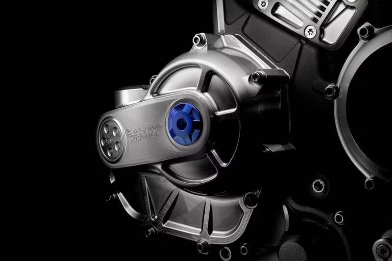 Richard Mille 攜手 Brough Superior 打造全球限定 150 輛 RMB01 競速車型