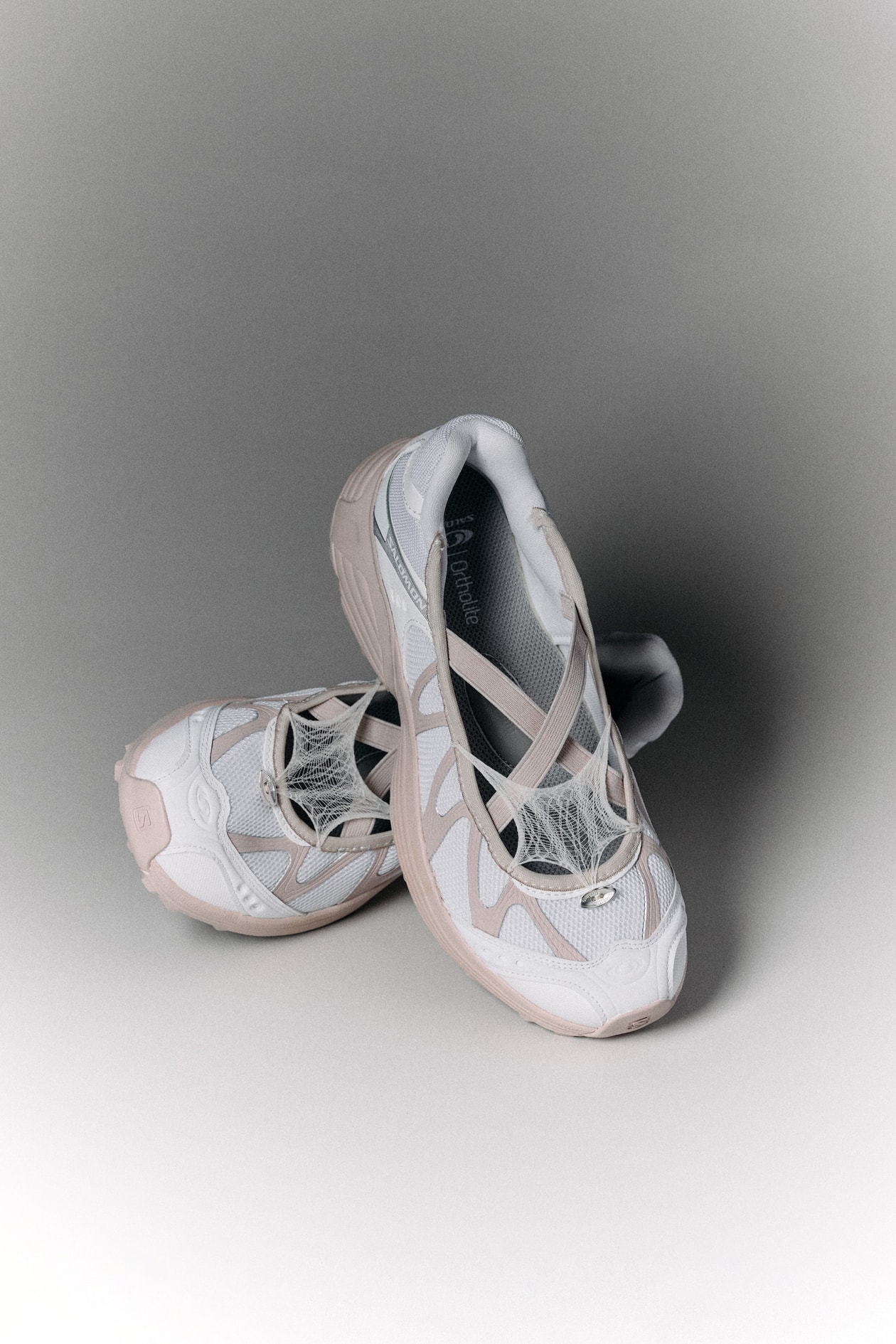 闪耀巴黎！Salomon 携手 Hypebeast 打造「Road to the Future」特别纪录片