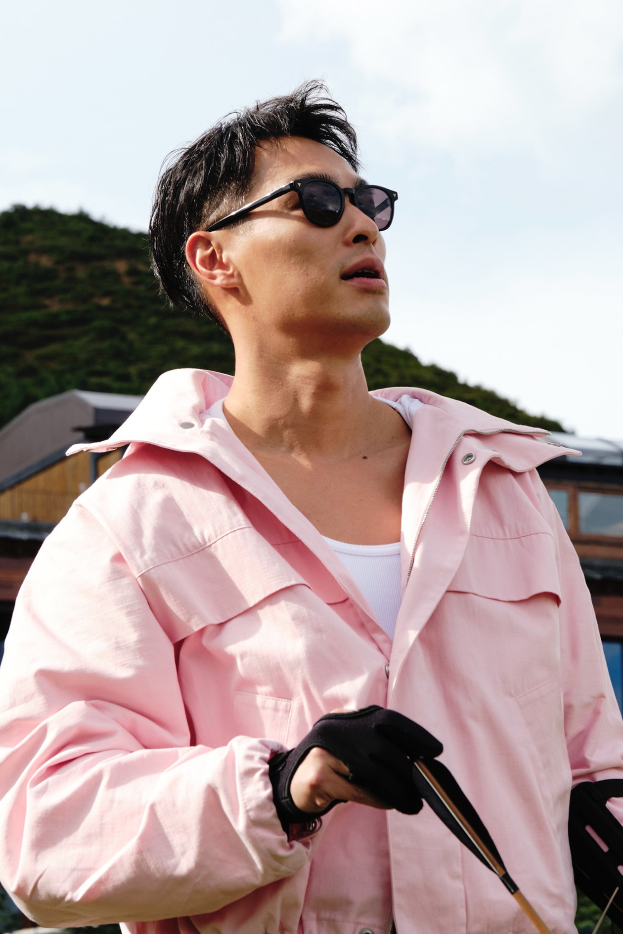 Bottega Veneta 如何借助「Still Peaks」系列探索户外时装的边界