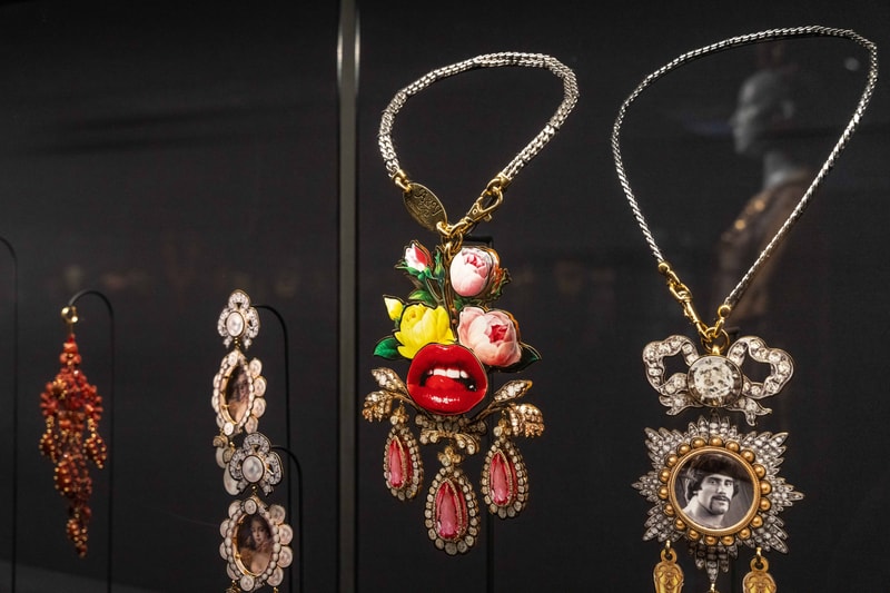 Vivienne Westwood《她和她的珠宝展》品牌巡回展开启上海站