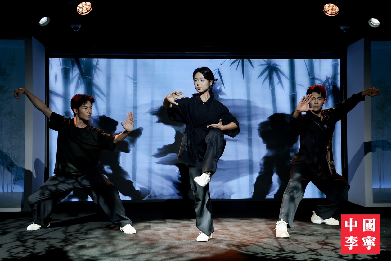 中国李宁「方印启新章」—— 一场时尚与运动穿越 30 年的跨时代盛宴