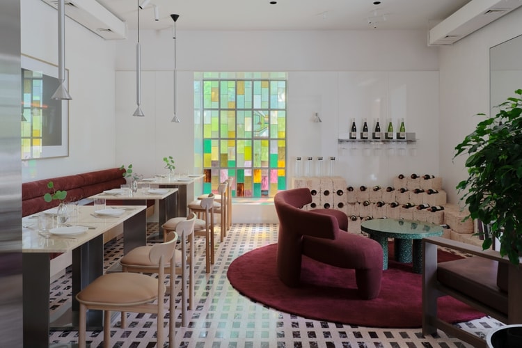 NAAW Studio 操刀 Six Coffee + Wine,寫下阿拉木圖由晨至夜的城市節奏