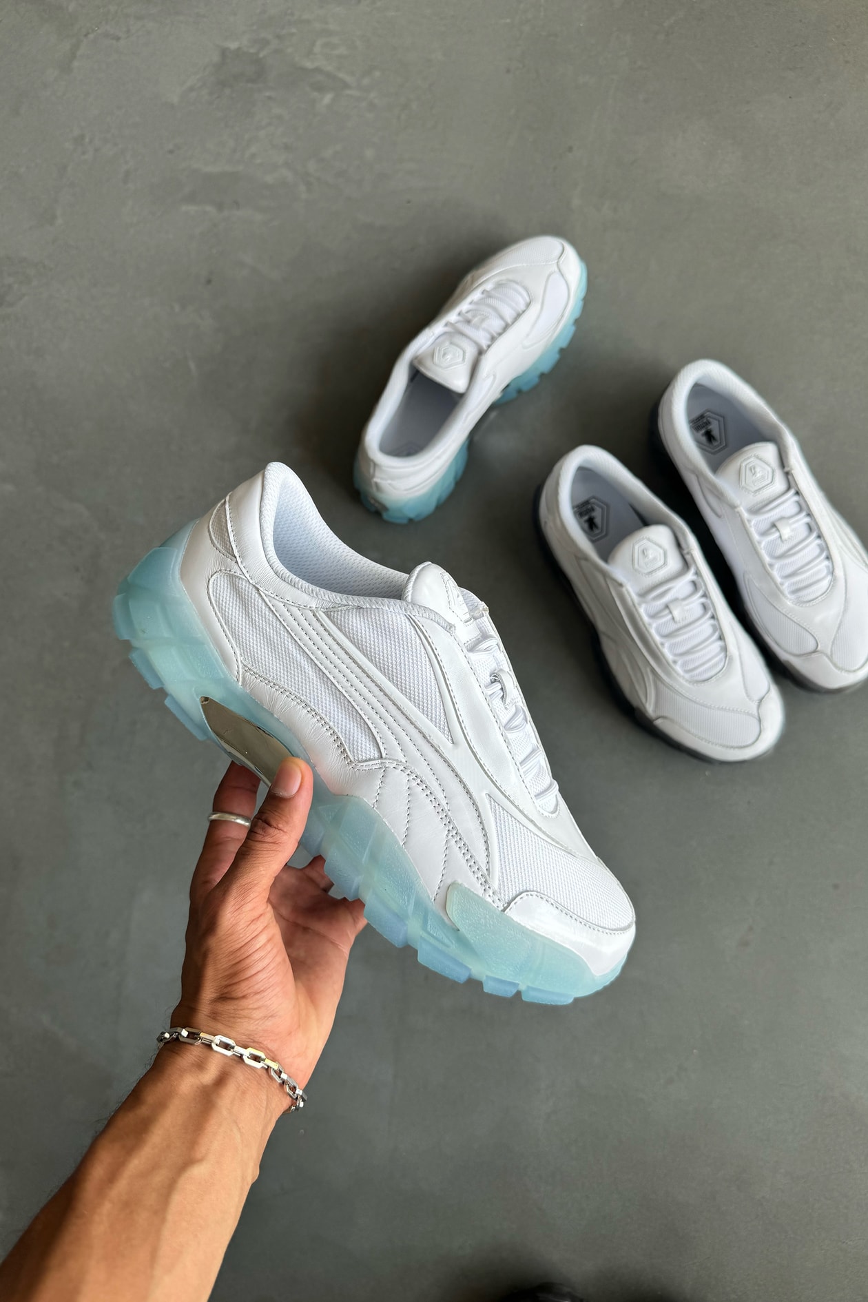 Footwear “Mercenaries”: The Disruptive Force Operating Outside the Brands 鞋履界的「雇佣兵」：游离于品牌体系之外的颠覆力量