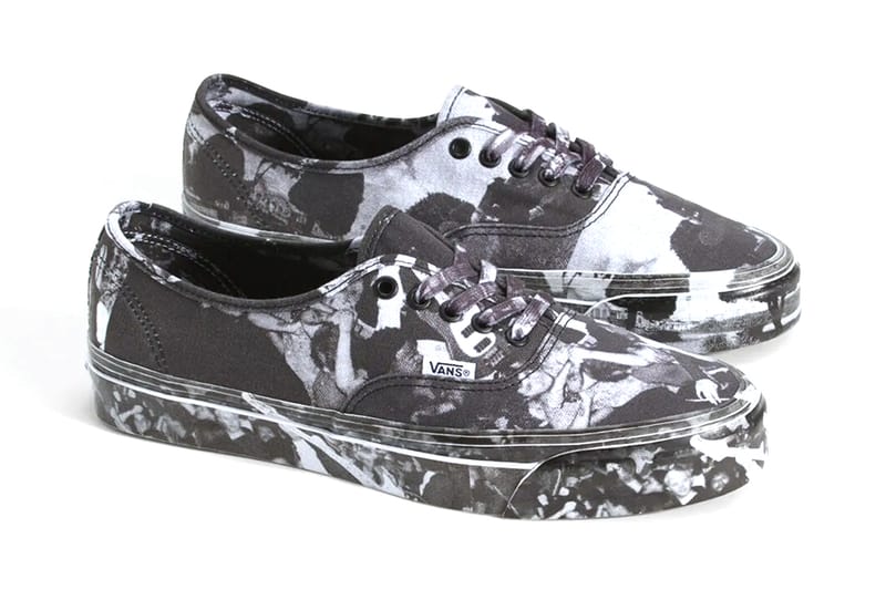 Atiba Jefferson 以 Vans Authentic 44 定格滑板與音樂雙傳奇