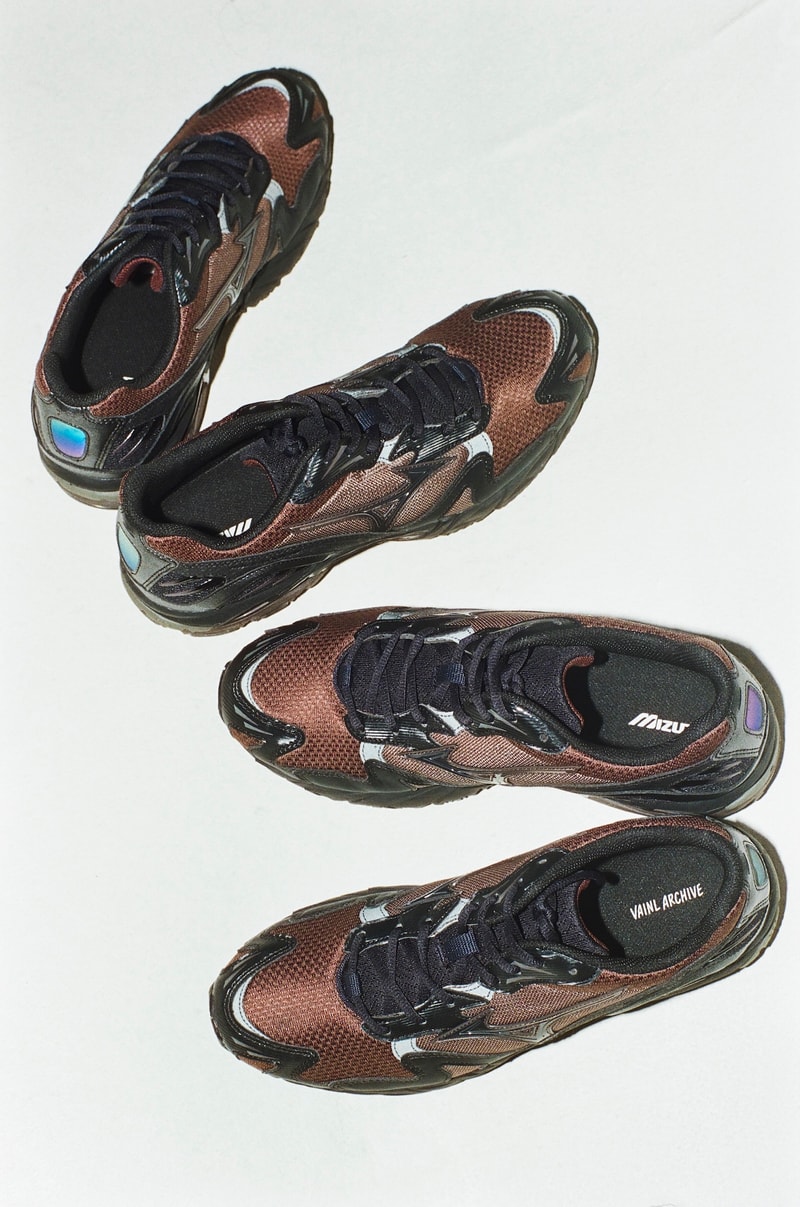 Mizuno Sportstyle 携手 VAINL ARCHIVE 推出全新联名 Wave Rider 10