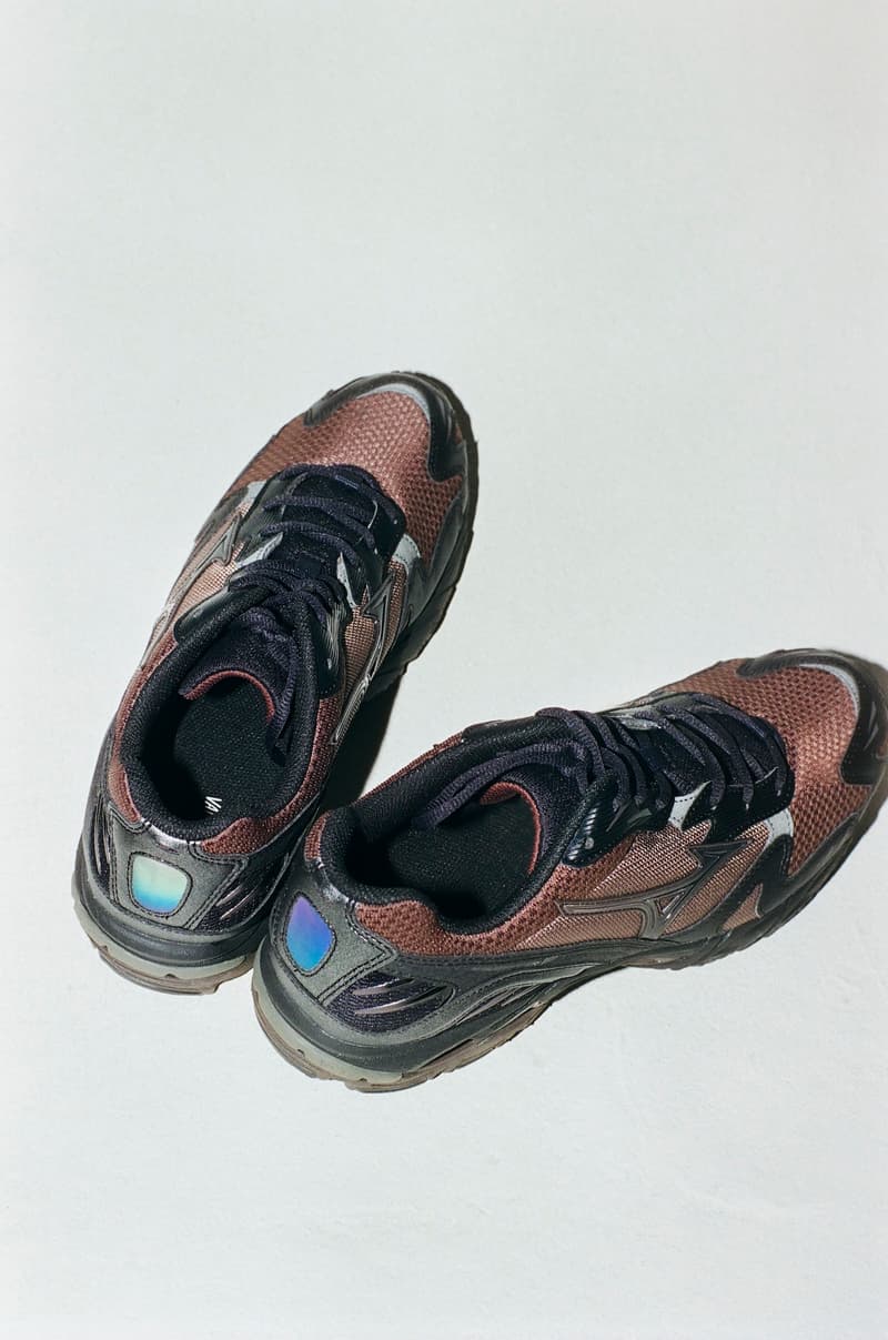 Mizuno Sportstyle 携手 VAINL ARCHIVE 推出全新联名 Wave Rider 10