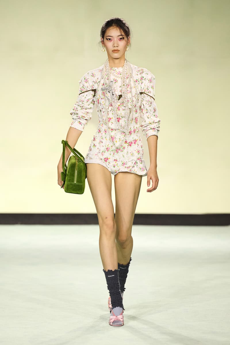 SHUSHU/TONG 2026 春夏系列登场