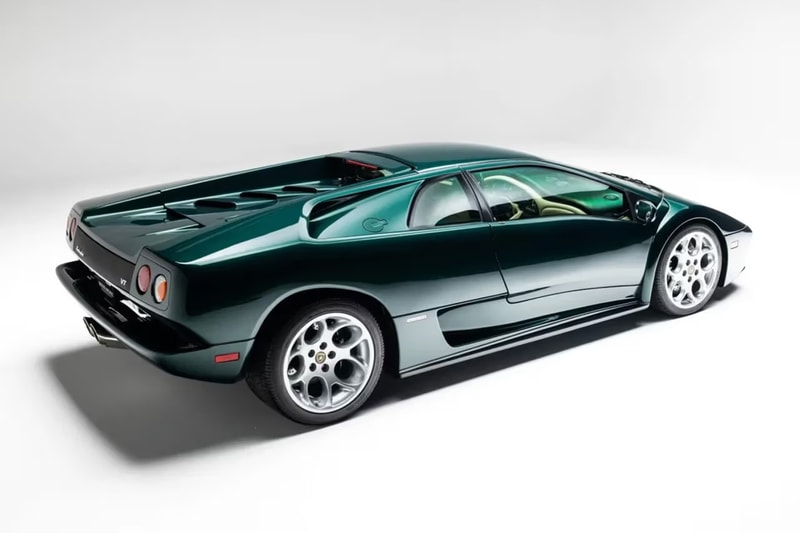 稀有 2001 年 Lamborghini Diablo VT 6.0 超跑上拍：唯一 Verde Hydra 車色