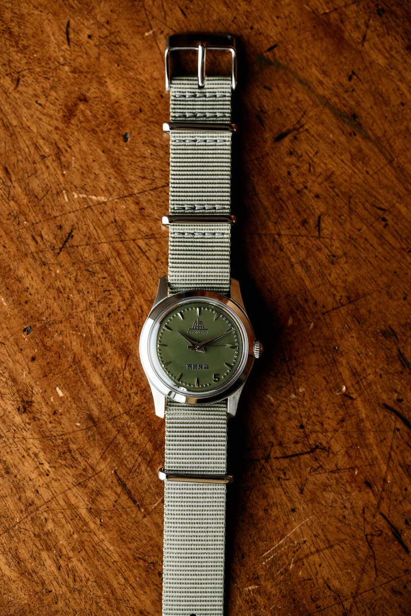 SLAB TOWN 携手上海表打造联名限定版腕表