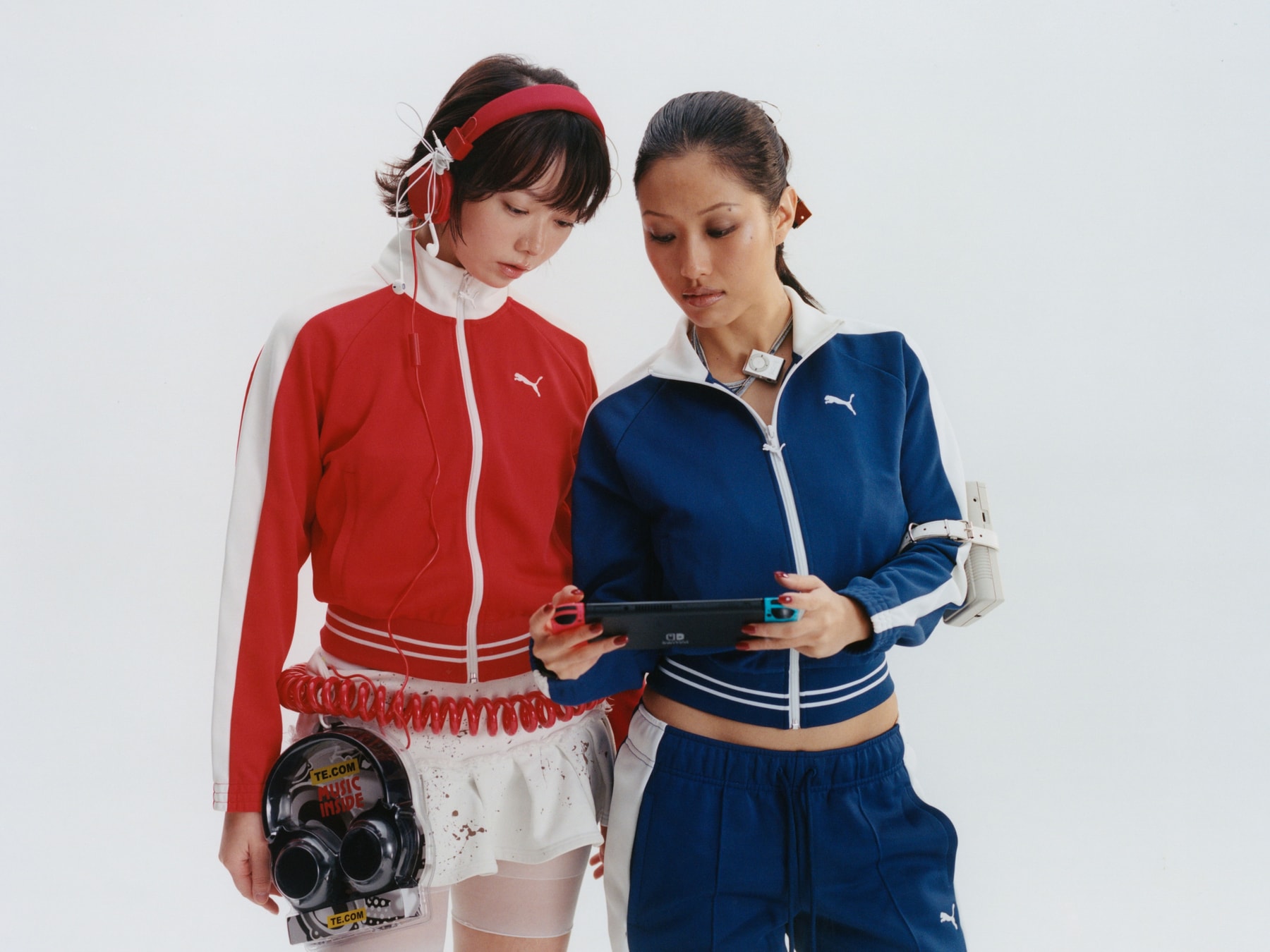 重温一场千禧年的局域网派对｜Hypebeast 造型特辑