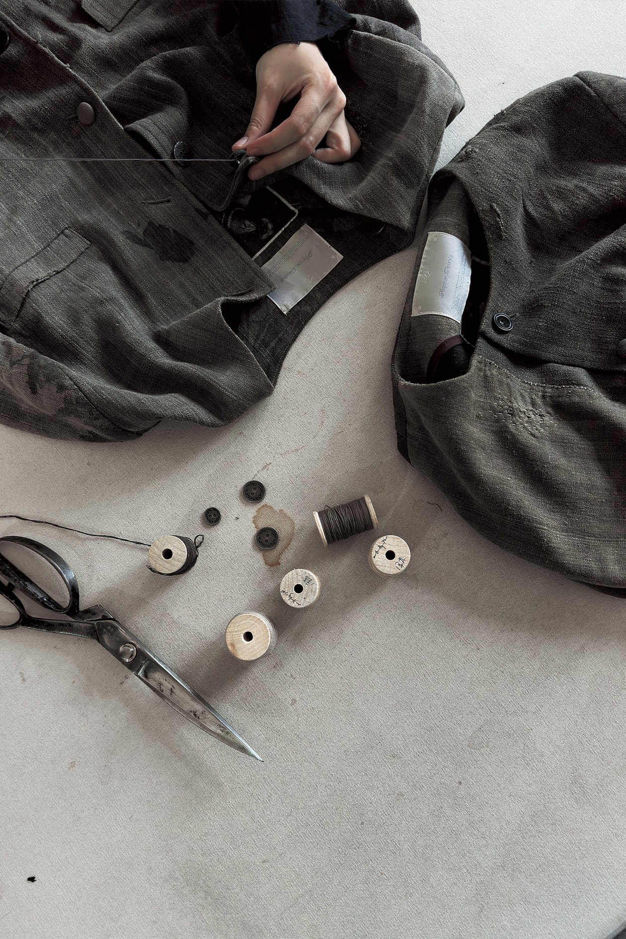 入选 Hypebeast100 Next 的 4 位华人设计师分享从业心得及 2025 年度回顾