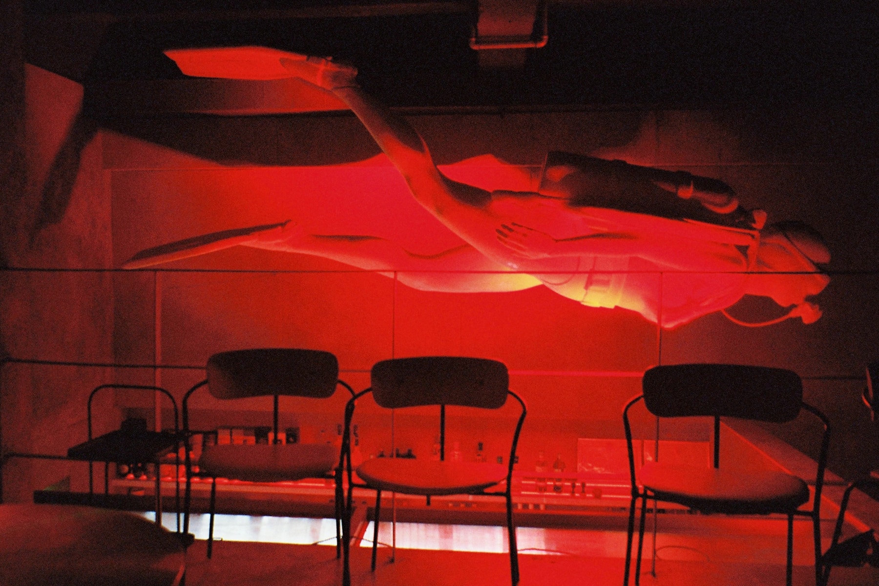 Through the Lens:一个外国摄影师镜头里的中国地下俱乐部视觉档案