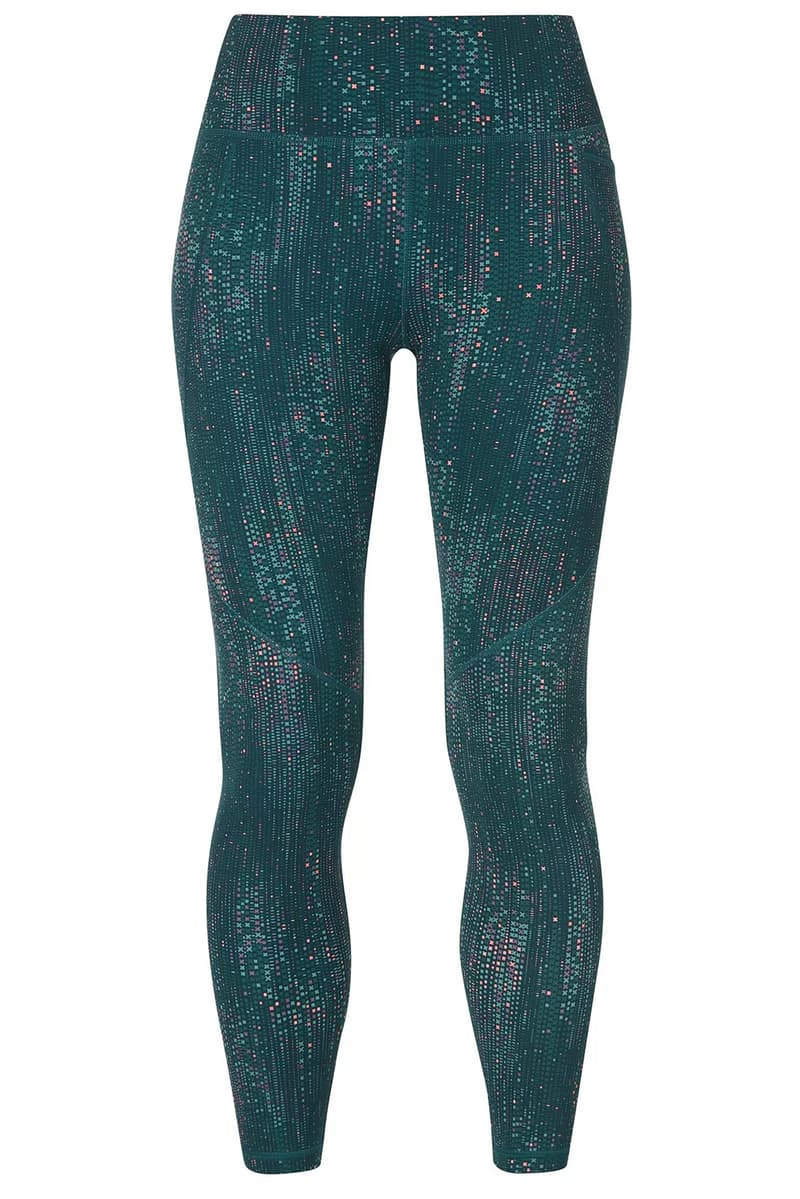 SWEATY BETTY 推出全新配色 Power 系列印花运动紧身裤