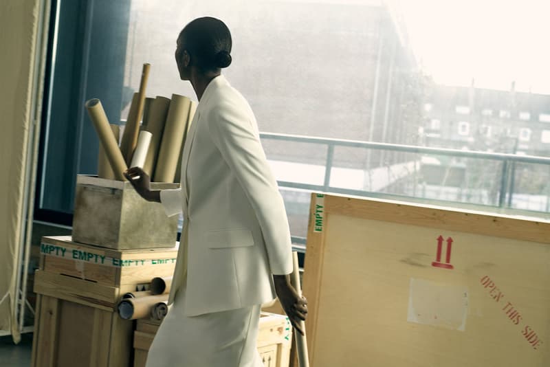 HUGO 发布「RED MEANS GO」广告大片