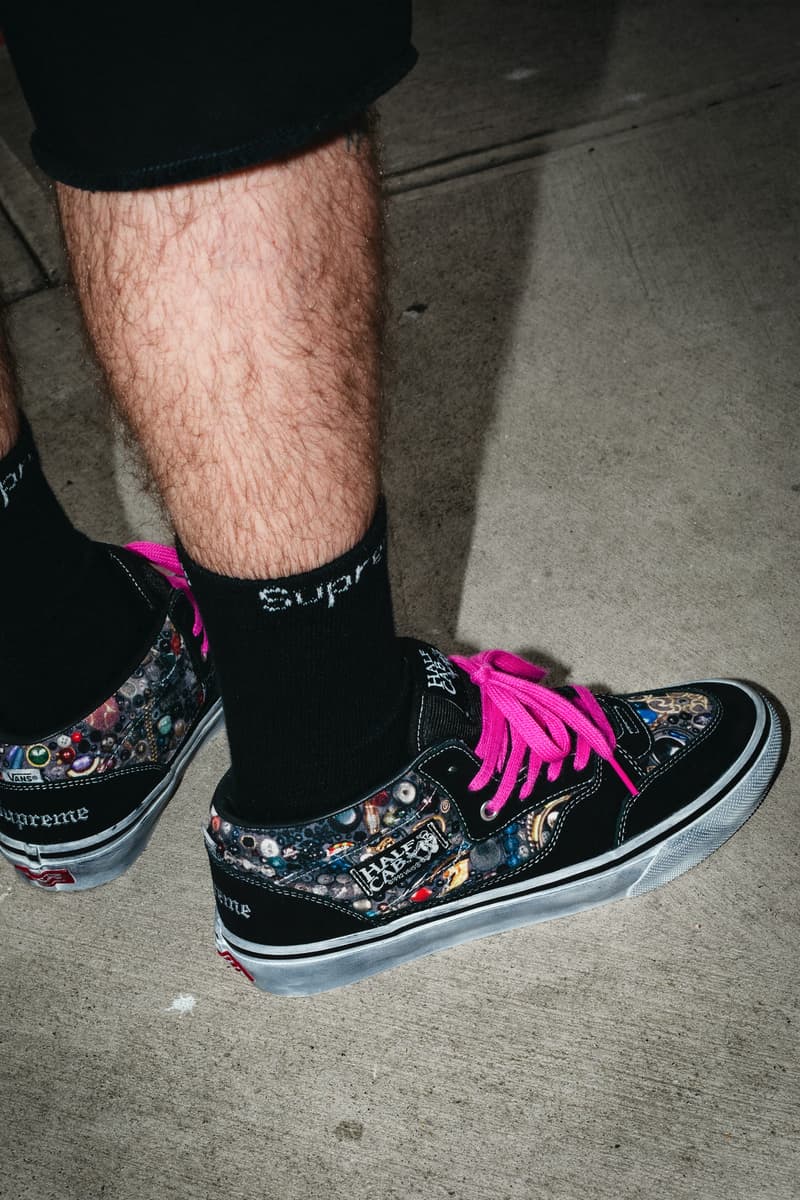 Supreme、Mike Kelley 艺术基金会与 Vans® 合作推出全新 Half Cab 和 Era 鞋款