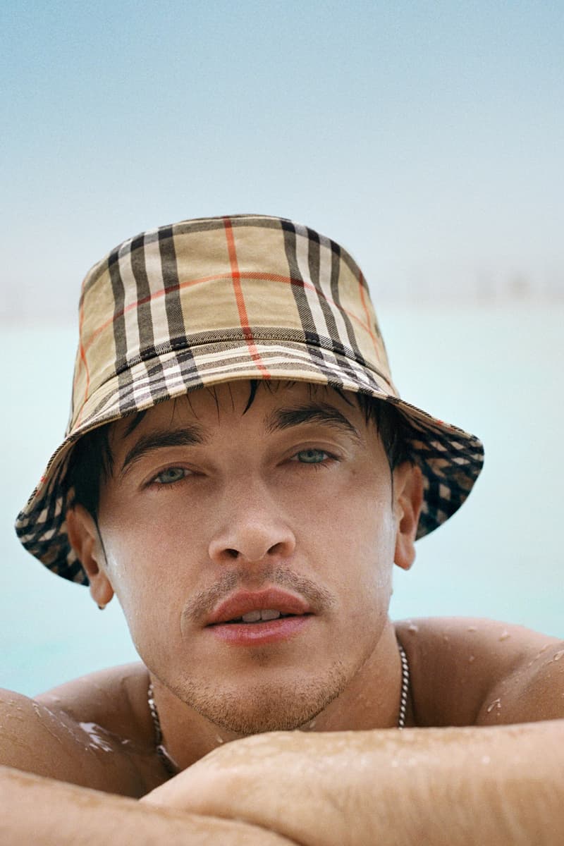 Burberry 呈献 2026 仲夏系列广告大片