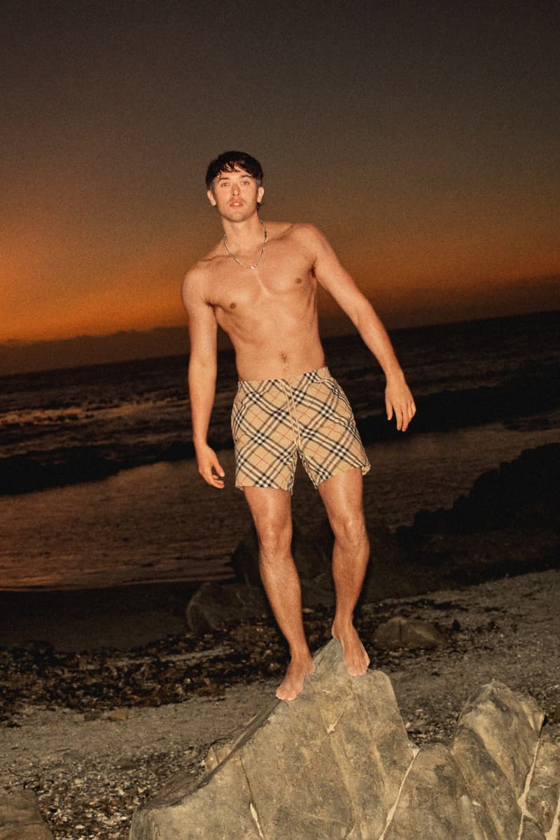 Burberry 呈献 2026 仲夏系列广告大片