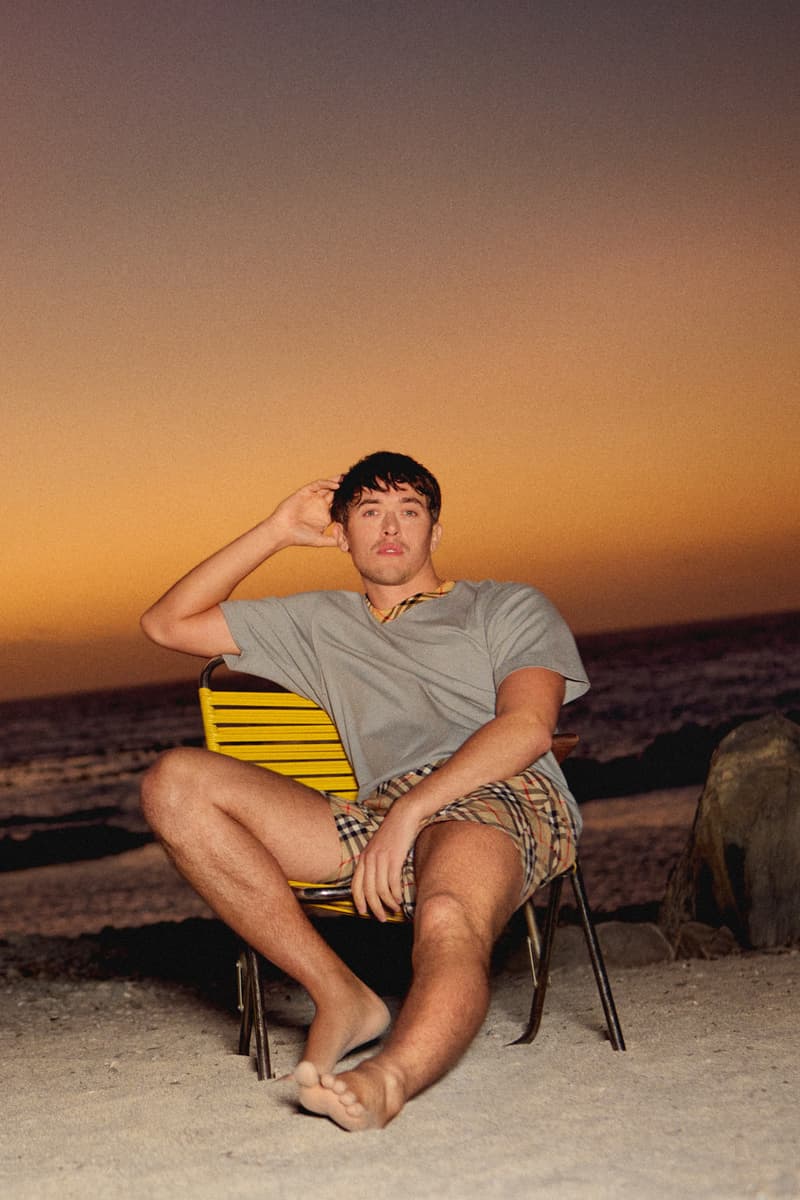 Burberry 呈献 2026 仲夏系列广告大片