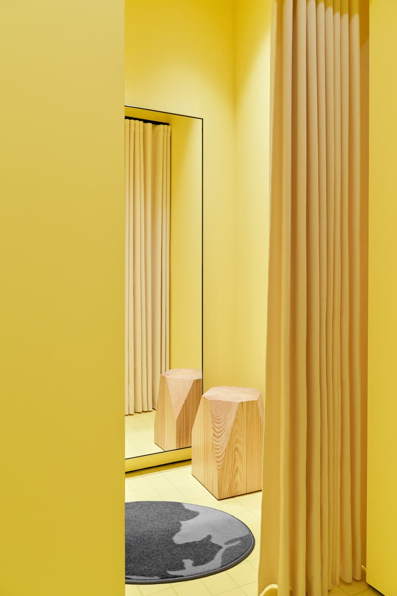 Rains 亚洲首家旗舰店插旗上海