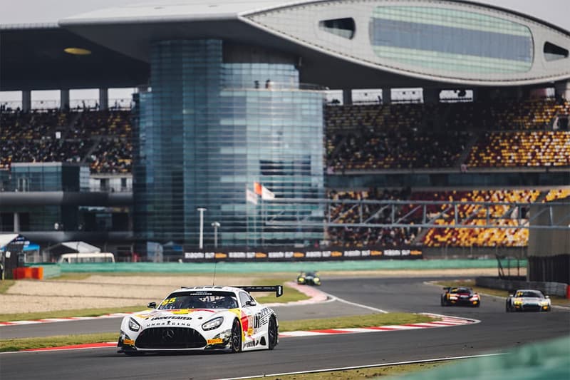 UNDEFEATED 赞助赛车手王一博