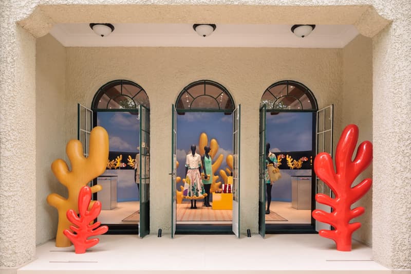 走进 CHANEL COCO BEACH 2026 系列上海限时精品店