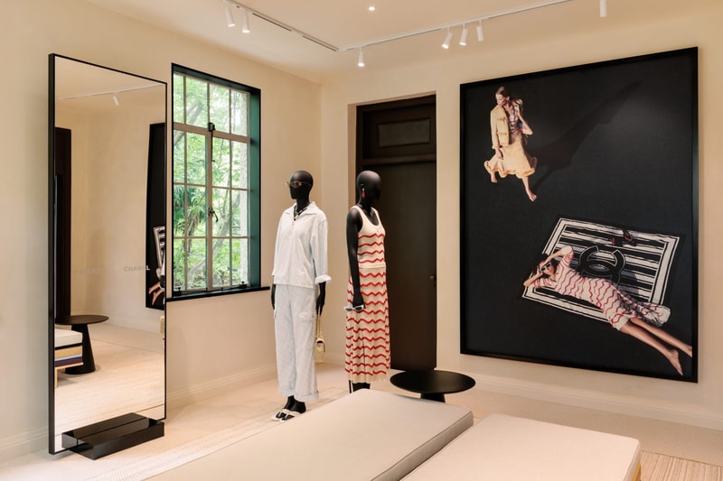 走进 CHANEL COCO BEACH 2026 系列上海限时精品店