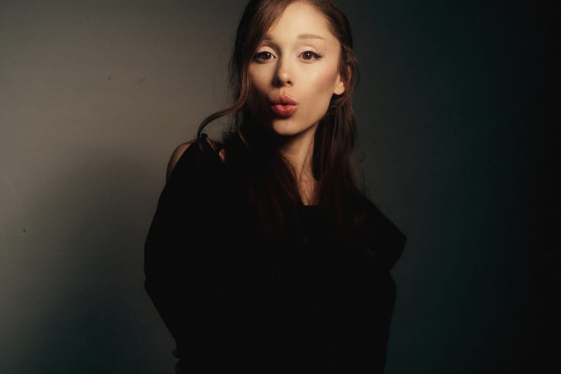 Ariana Grande 全新专辑《petal》今夏重磅来袭