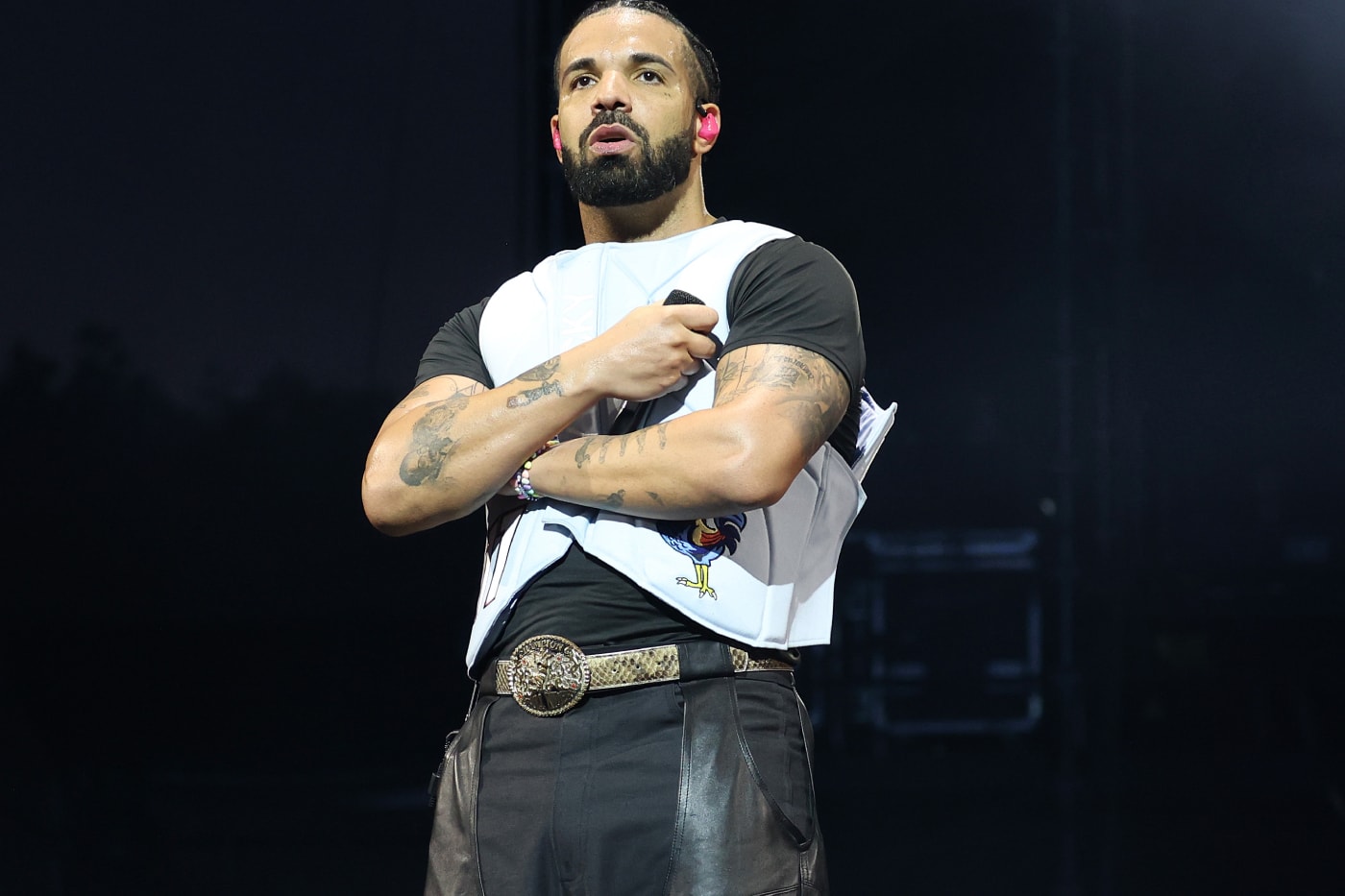 Drake 全新专辑《ICEMAN》官宣上线日期