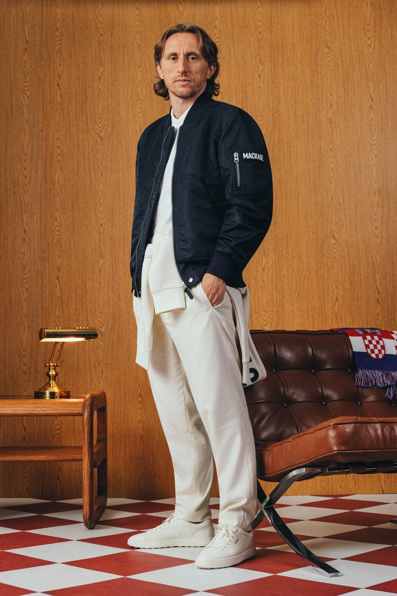 MACKAGE 发布足球㬵囊系列