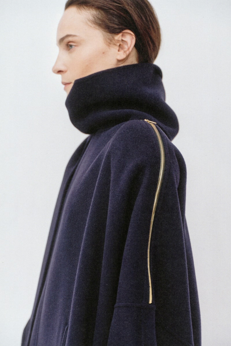 Carven 发布 2026 早秋系列