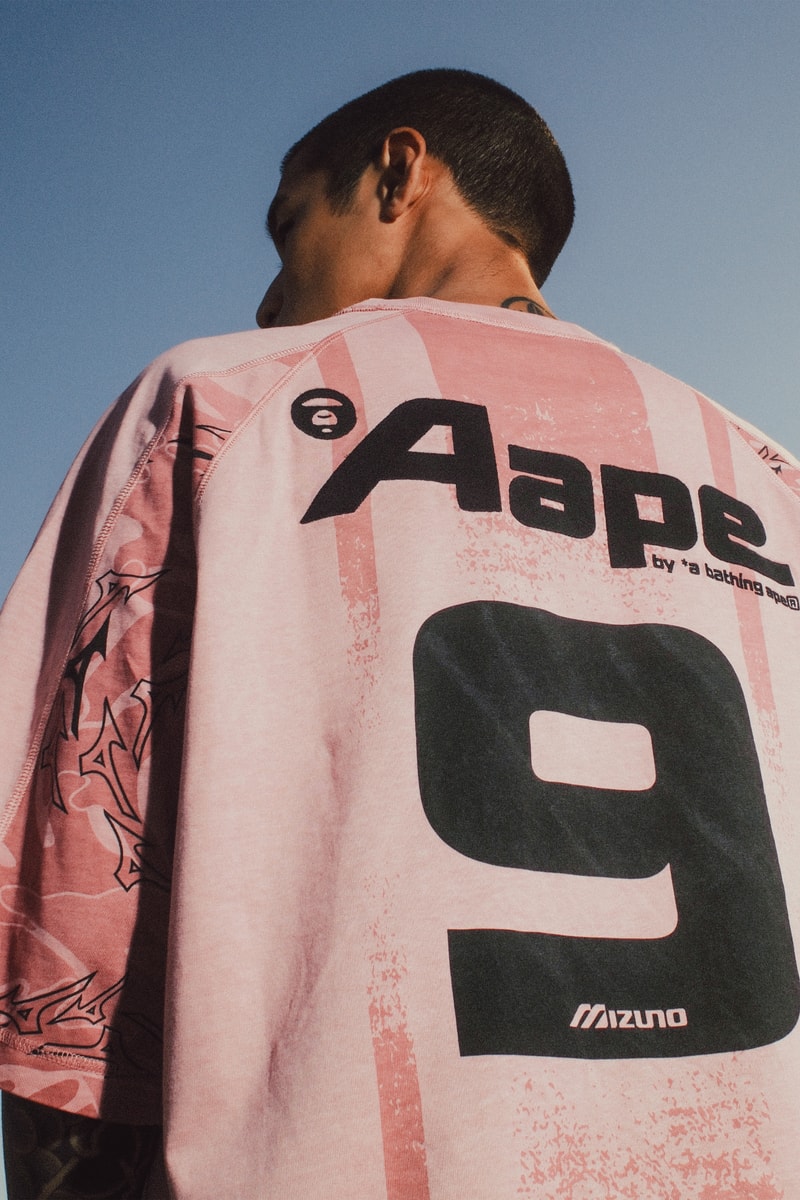 AAPE 携手 MIZUNO 推出全新联名系列