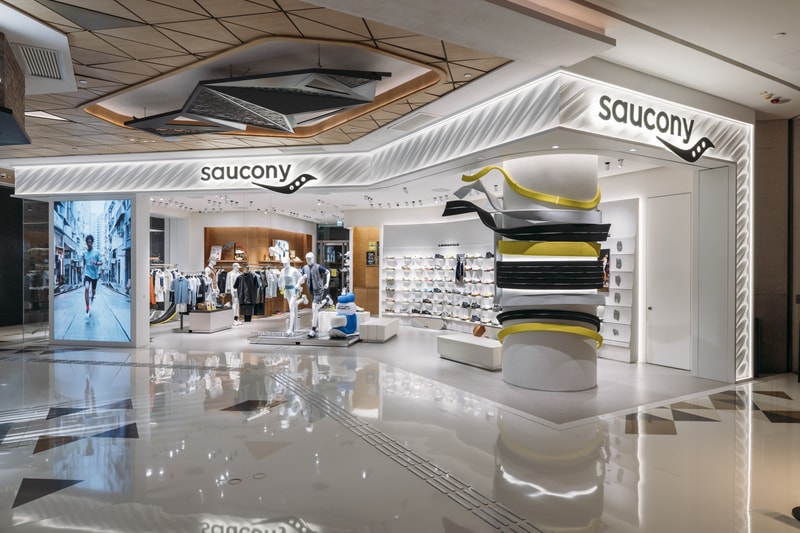 Saucony 香港首店于 K11 Art Mall 启幕