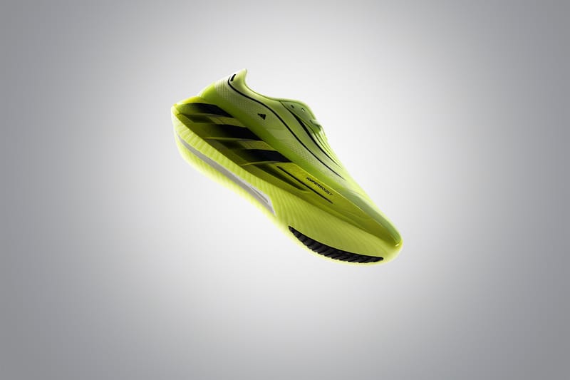 adidas HYPERBOOST 全系列跑鞋亮相